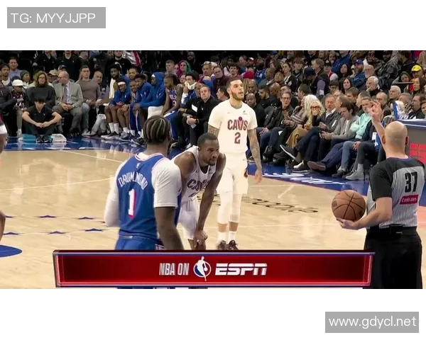 首节结束76人VS猛龙 比分45-28 76人领先